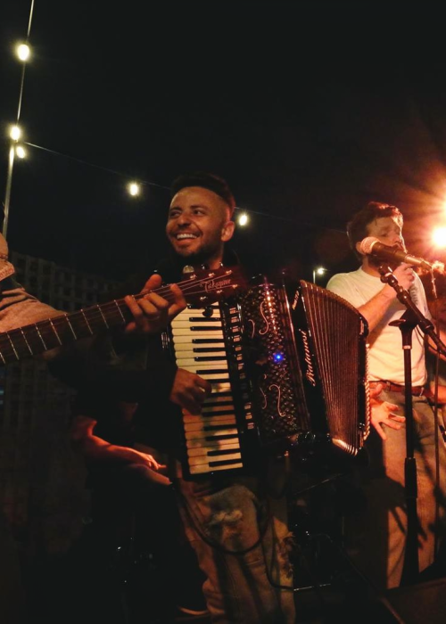 hf_20260330_032946_f550a9f6-8920-4b2d-9834-fdf18fa2e06c